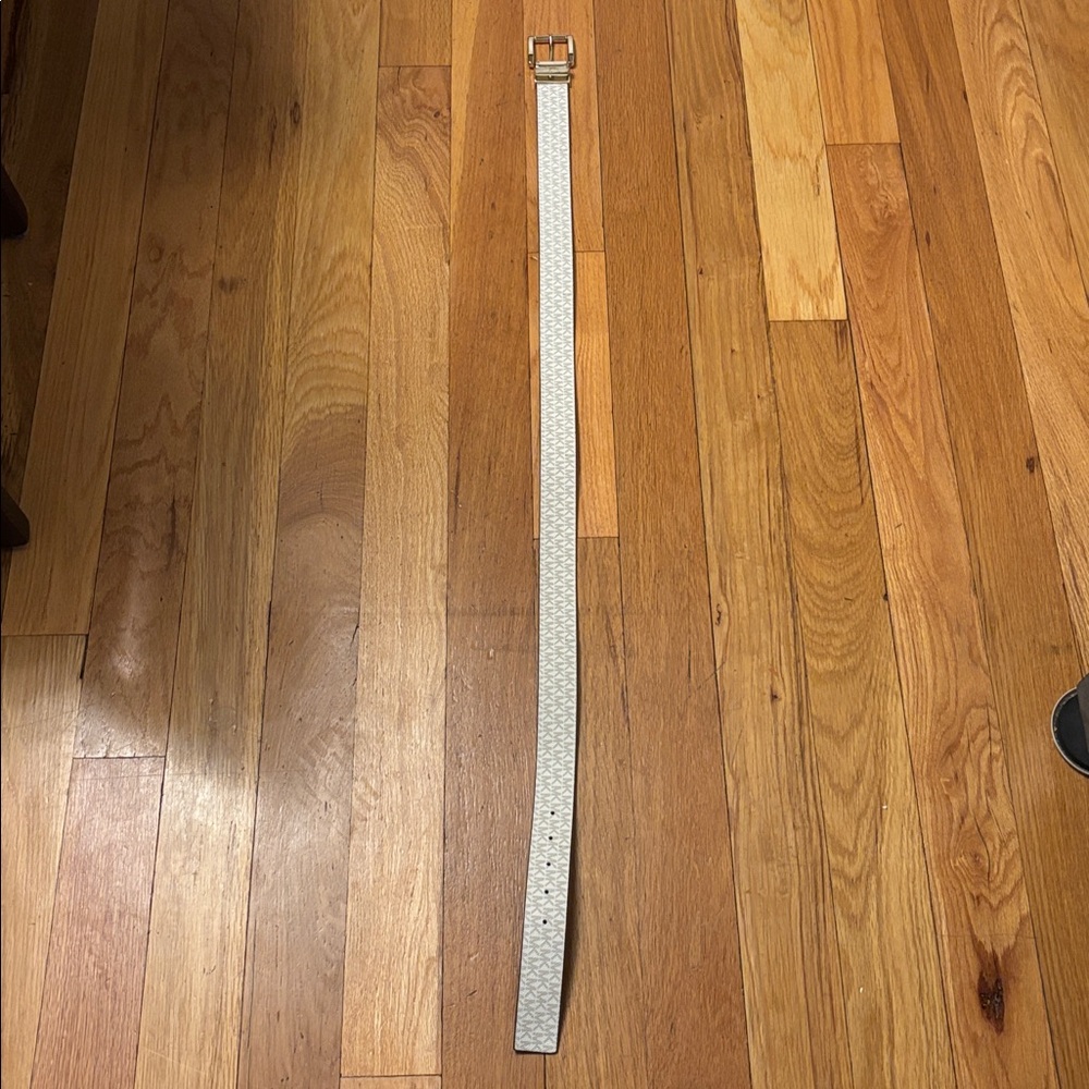 Michael‎ Kors Reversible Leather Belt - Picture 3 of 6